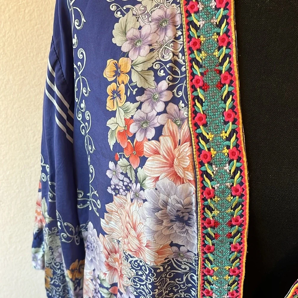 Johnny Was Kimono Rode - Picture 4 of 10